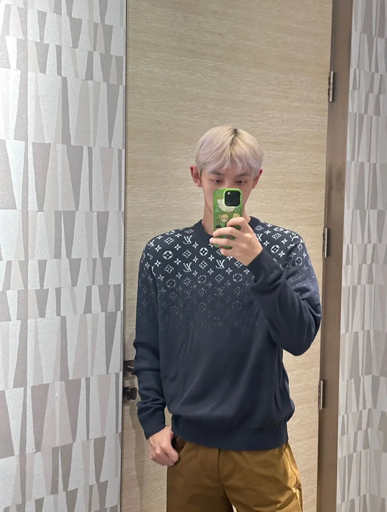 Louis Vuitton/Louis Vuitton gradient old flower jacquard crew neck sweater